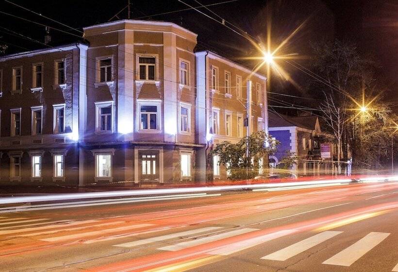 فندق Mikhail Strogov