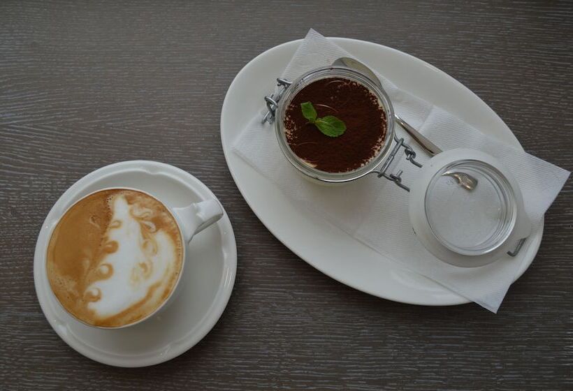 فندق Mikhail Strogov