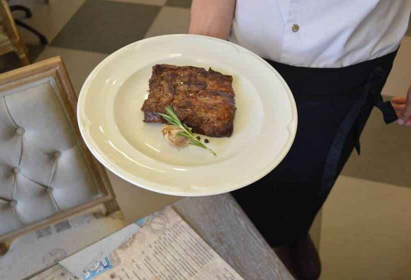 فندق Mikhail Strogov