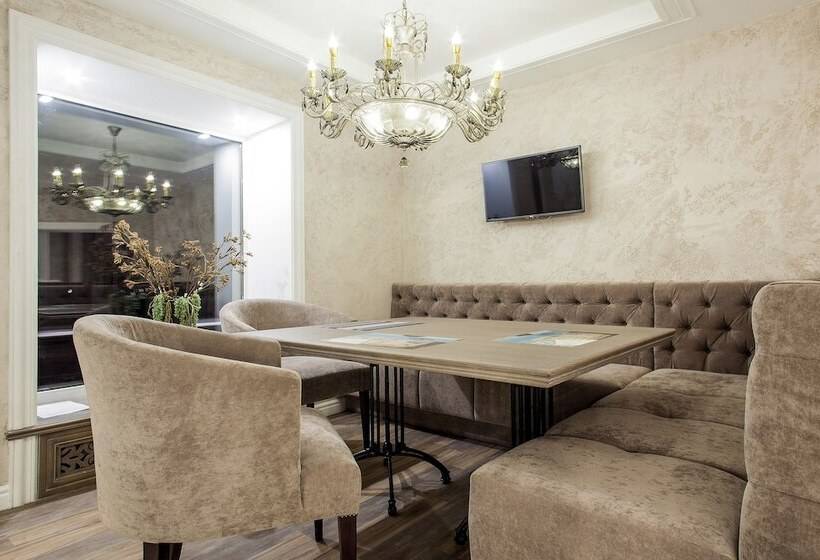 فندق Mikhail Strogov