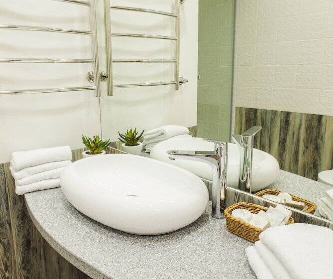 فندق Mikhail Strogov