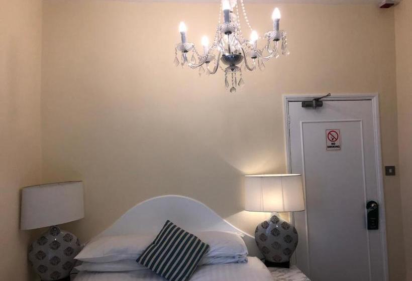 فندق Peasehill Bed & Breakfast