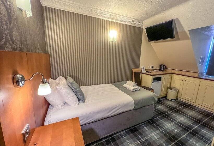 Quayside Hotel & Bar