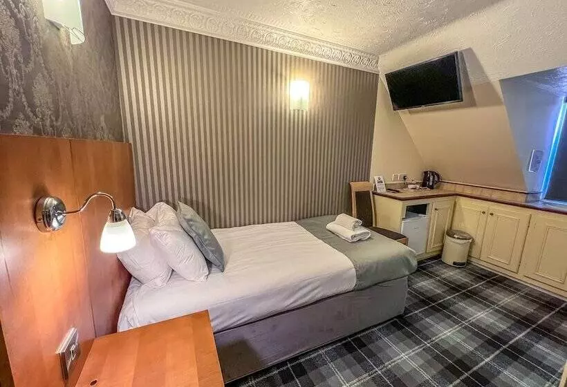 Quayside Hotel & Bar