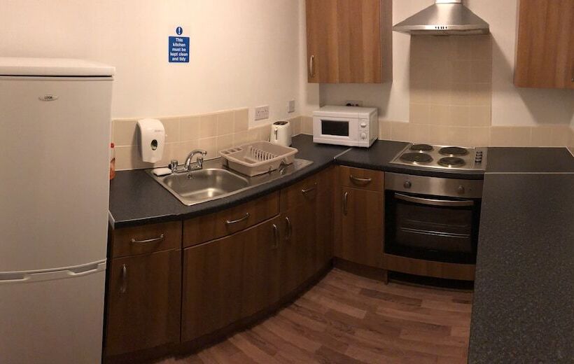 בית מלון כפרי Rufford Court