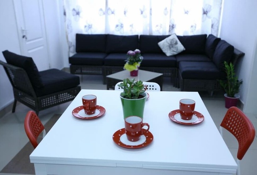 فندق Super Hostel