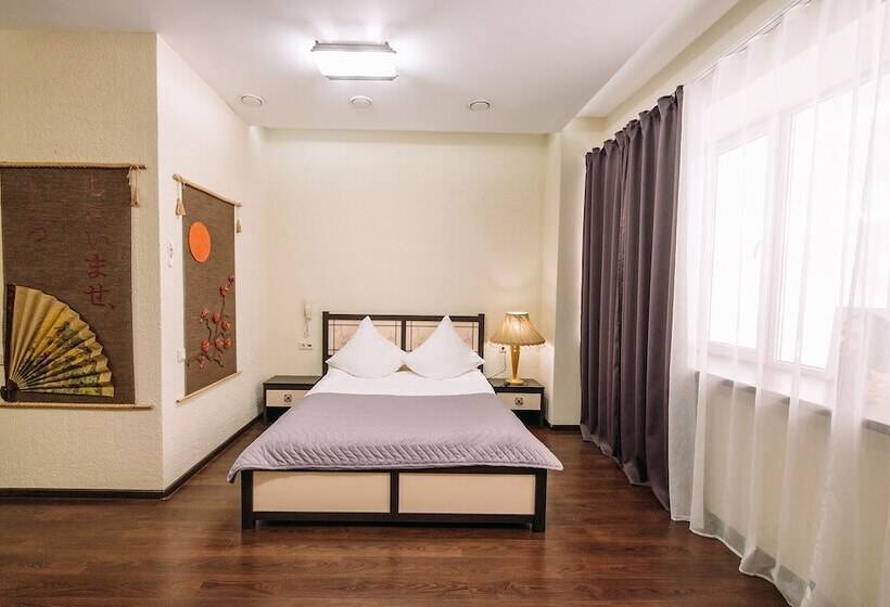 בית מלון כפרי Svoyak