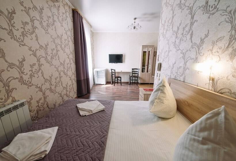 בית מלון כפרי Svoyak