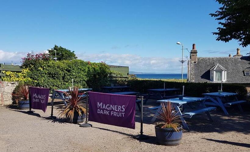 Отель The Havelock