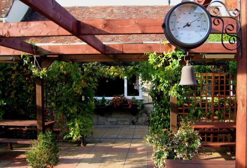 호텔 The Pelican Inn