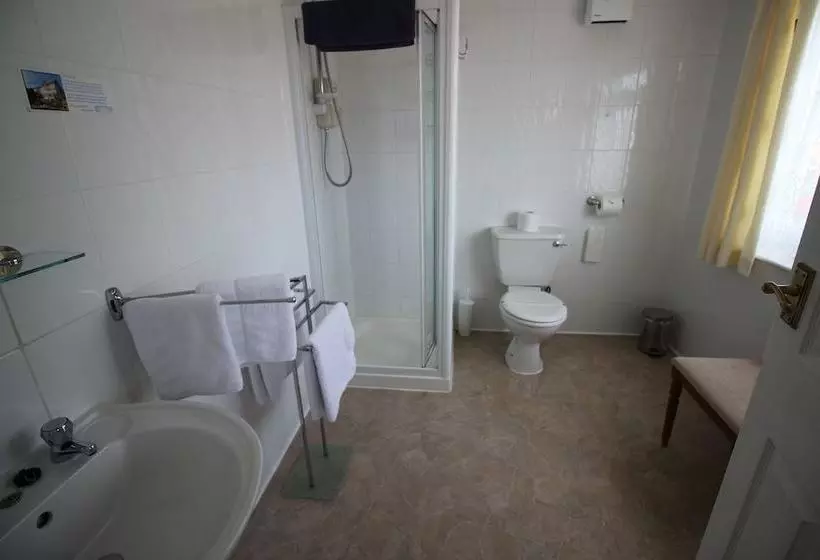 Hotelli The Rowborough