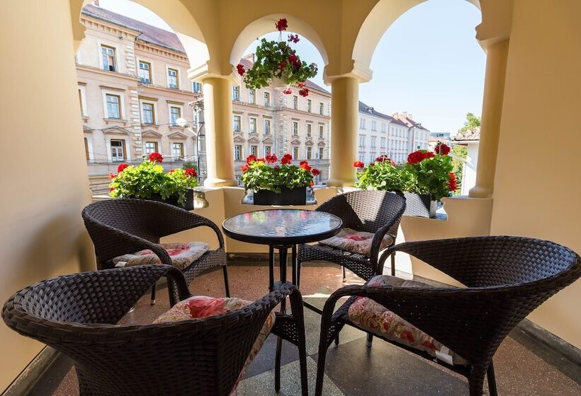 هتل Vila Mărioara