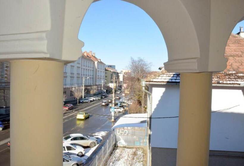 هتل Vila Mărioara