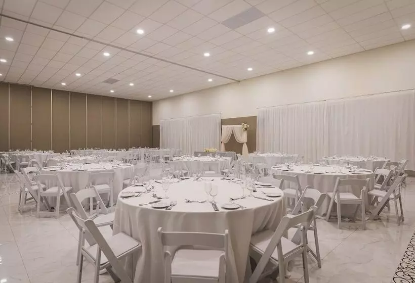 Ocean El Faro Resort - All Inclusive