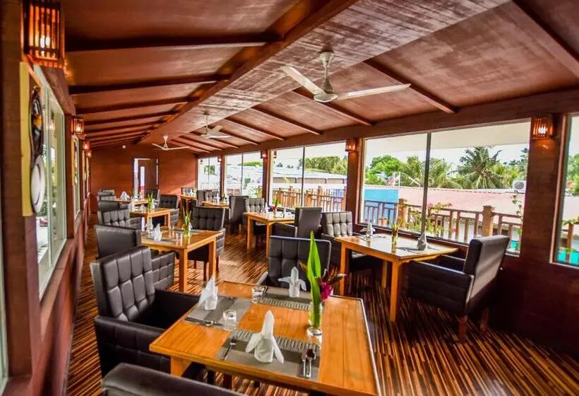 پانسیون Equatorial Divers Lodge
