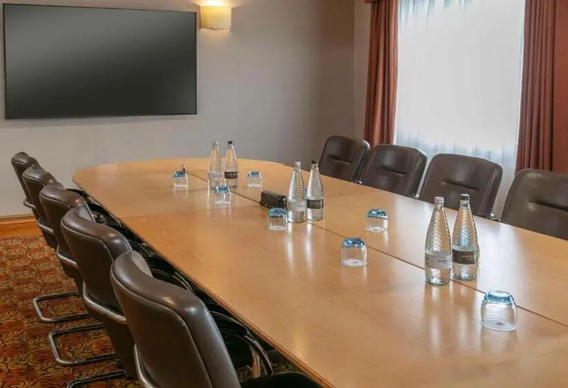 Oxford Belfry Hotel & Spa