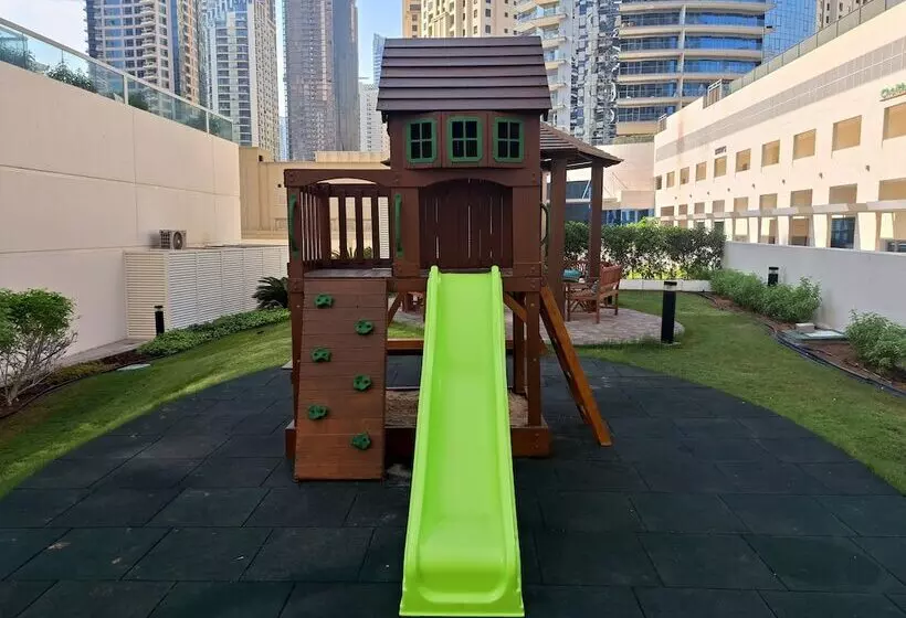 Barceló Residences Dubai Marina