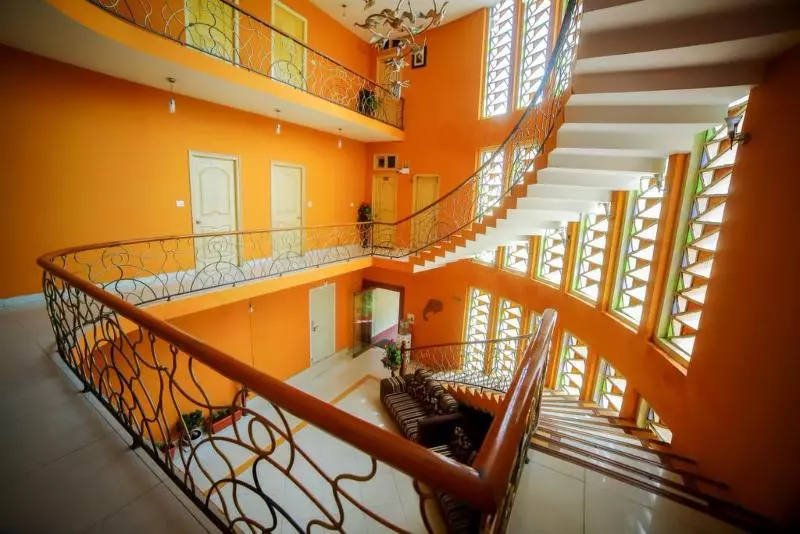 Fabhotel Hallmark Begumpet