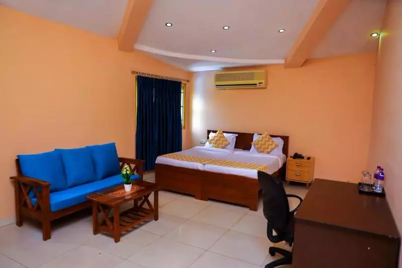 Fabhotel Hallmark Begumpet