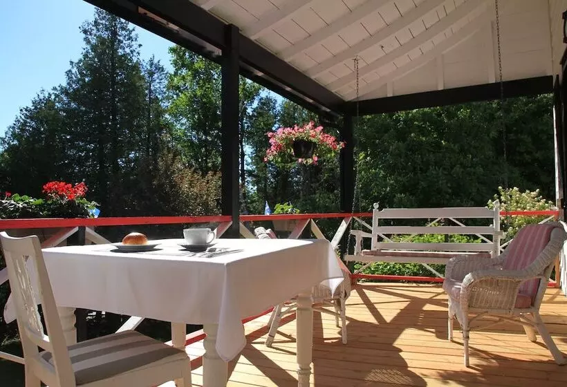 ホテル Auberge La Châtelaine