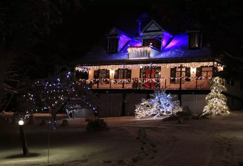 ホテル Auberge La Châtelaine