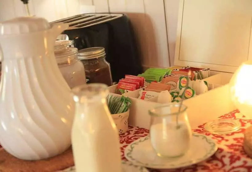 ホテル Auberge La Châtelaine