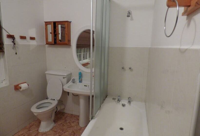 ホテル Daisy Lodge