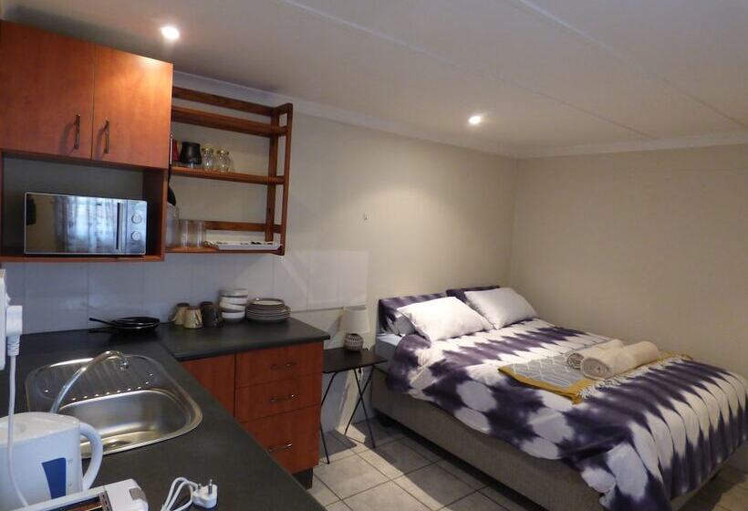 ホテル Daisy Lodge