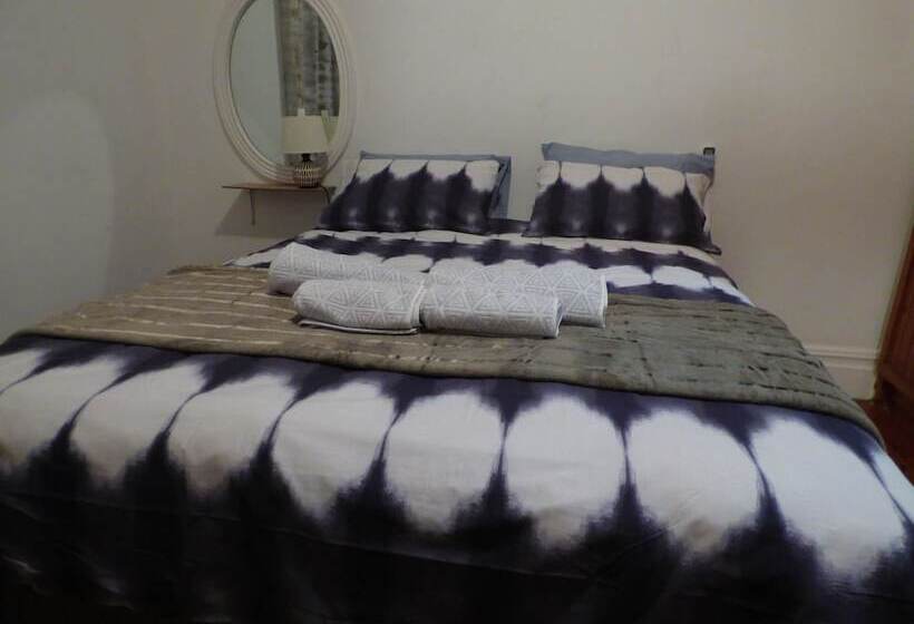 ホテル Daisy Lodge