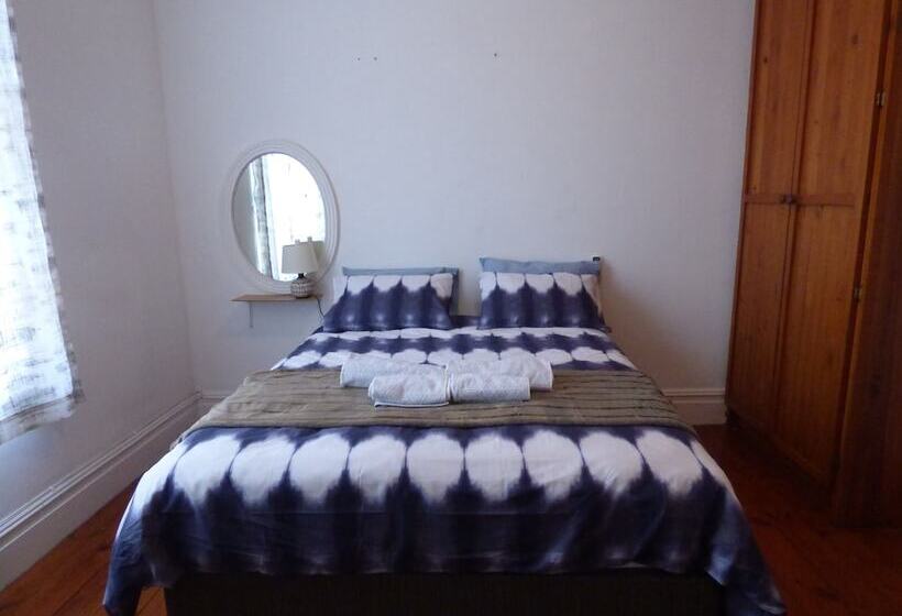 ホテル Daisy Lodge