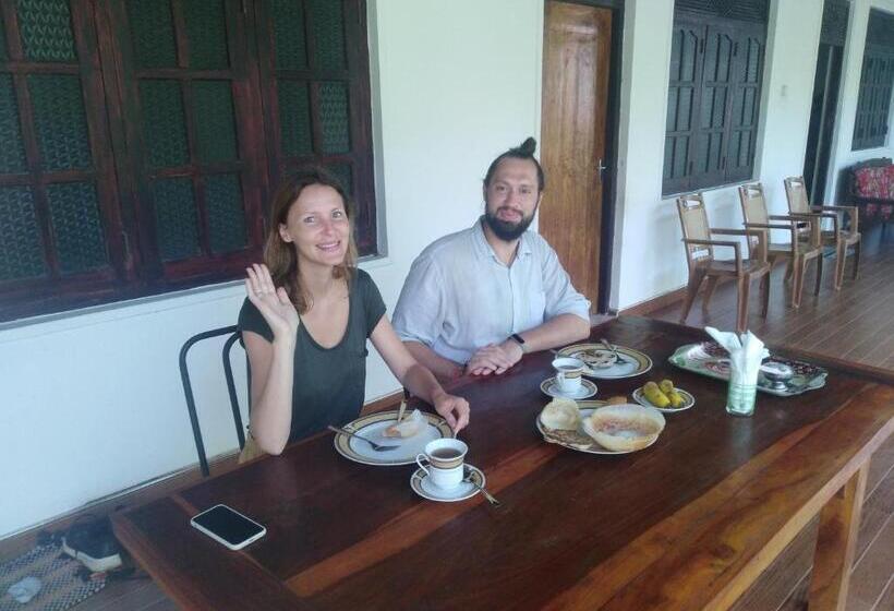 בית מלון כפרי Deer Garden Guest