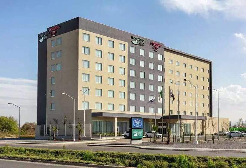 هتل Hampton Inn By Hilton Monterrey Apodaca