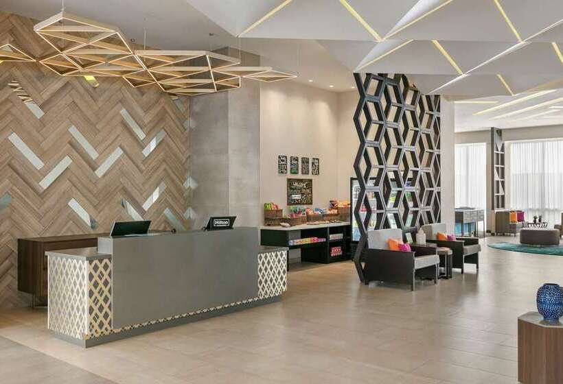 ホテル Hampton Inn By Hilton Monterrey Apodaca