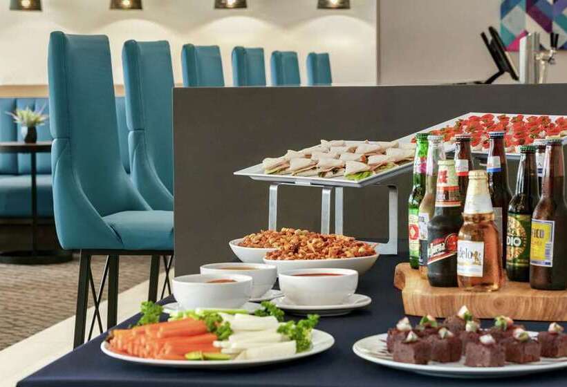 ホテル Hampton Inn By Hilton Monterrey Apodaca