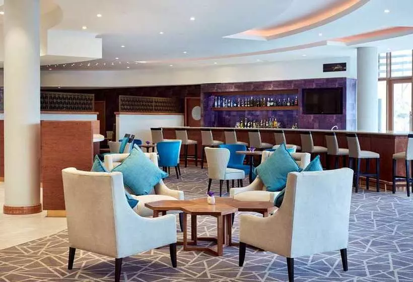 هتل Hilton Garden Inn Lusaka Society Business Park