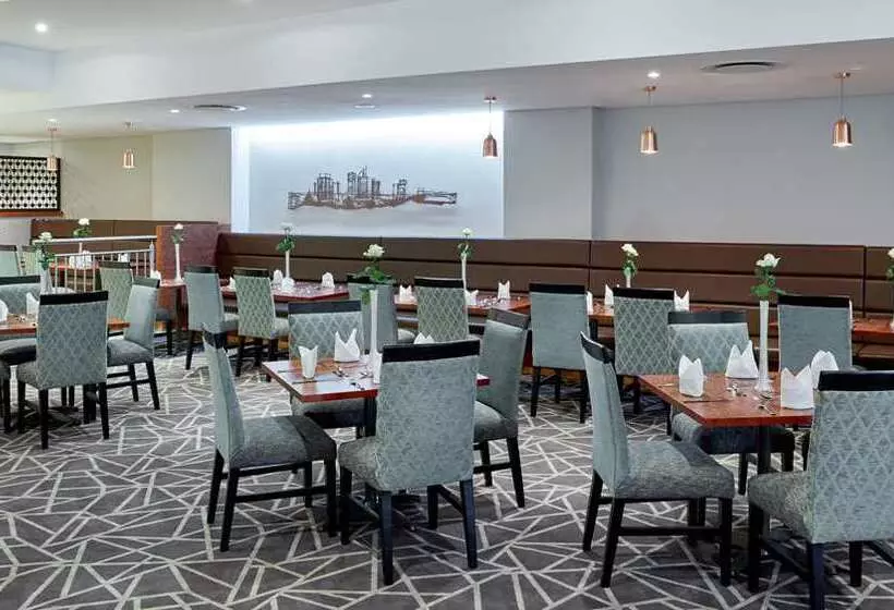 هتل Hilton Garden Inn Lusaka Society Business Park