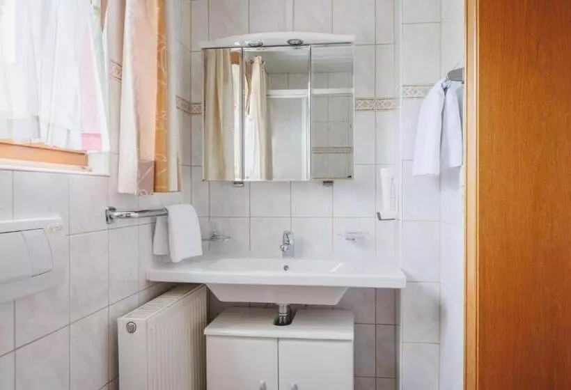 Hotelli Hin&weg Das Apart