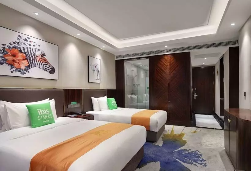 ホテル Ibis Styles Nanjing Qilin Gate