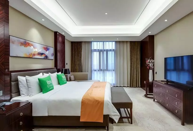 ホテル Ibis Styles Nanjing Qilin Gate