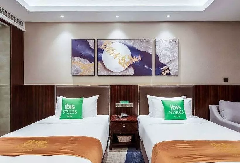 ホテル Ibis Styles Nanjing Qilin Gate