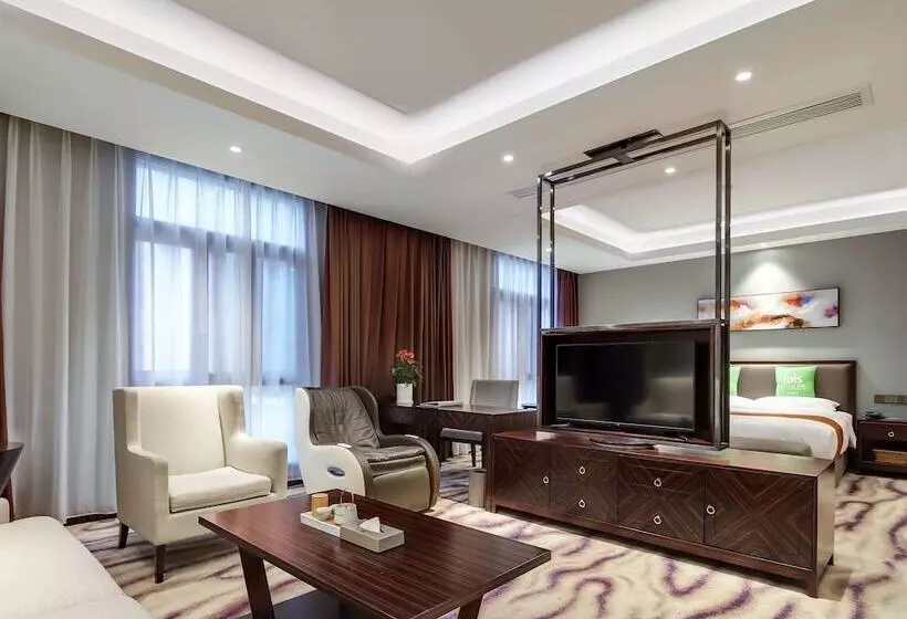 ホテル Ibis Styles Nanjing Qilin Gate