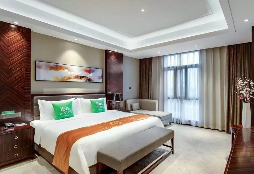 ホテル Ibis Styles Nanjing Qilin Gate