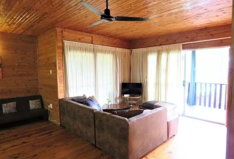 ホテル Impala Niezel Lodge