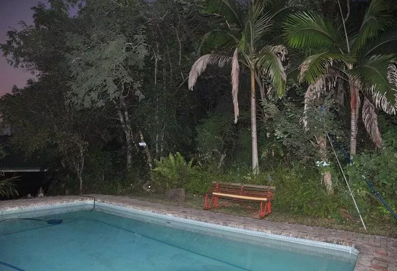 ホテル Impala Niezel Lodge