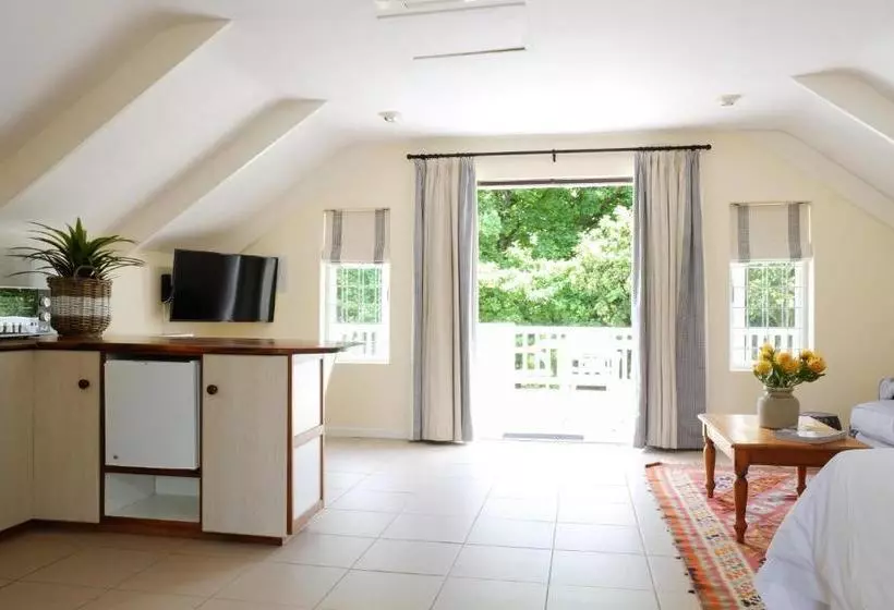 Hotelli Laurel Cottage