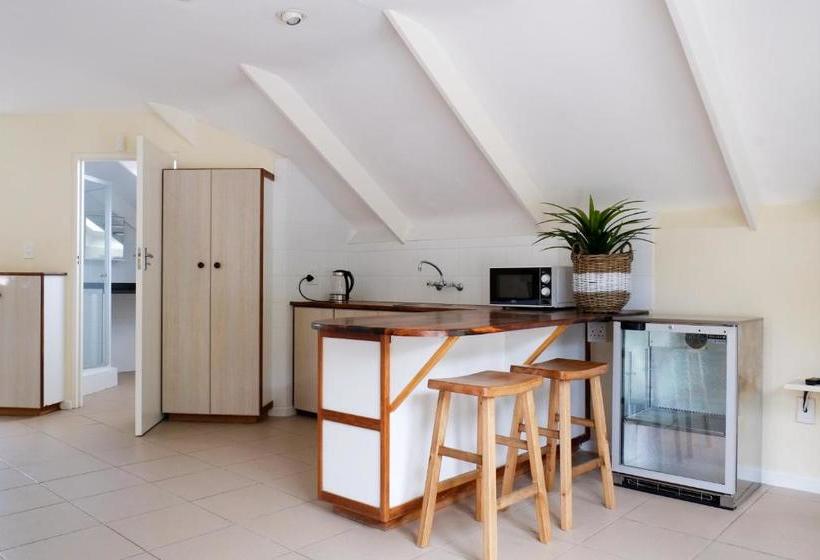 בית מלון כפרי Laurel Cottage