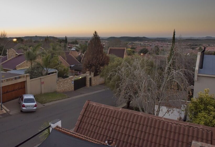 בית מלון כפרי Northhill Guesthouse