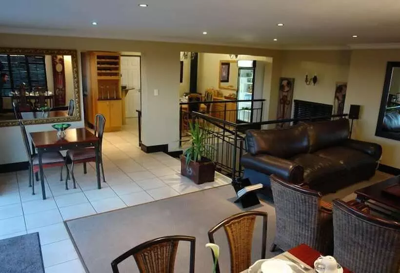 هتل Northhill Guesthouse
