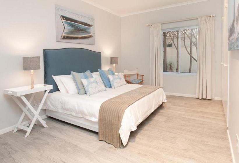 בית מלון כפרי On The Rocks