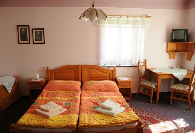 בית מלון כפרי Penzion Kovárna